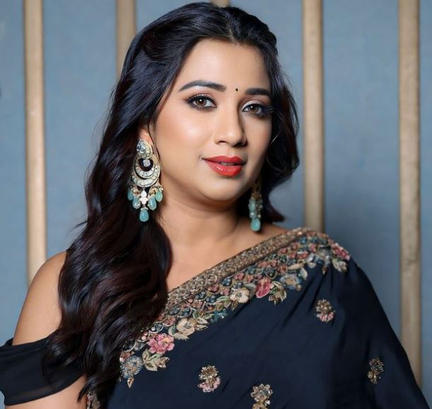 Shreya Ghoshal Age, Height, Husband, Children, Family, Biography, Wiki and More